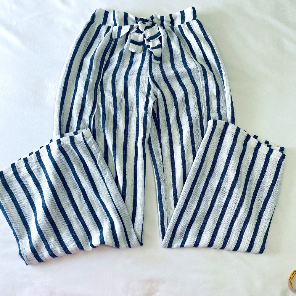 Becca blue and white  pinstripes pants ,size Medium